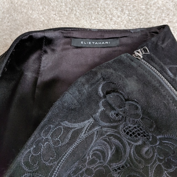 Black SUEDE skirt floral detail skirt XS - Picture 4 of 7